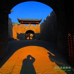 單獨成團M線：張家界袁家界、乾州城四天三晚獨立成團游