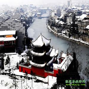 單獨(dú)成團(tuán)P線：（民俗風(fēng)情之旅）張家界、芙蓉鎮(zhèn)、德夯大峽谷、乾州城、鳳凰五日游